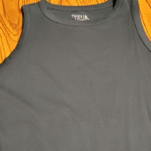 Time & Tru navy blue pull over top size xl 16_18